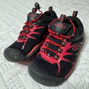 Keen Black Red Sneakers Rugged Toe Cap All Terrain No Tying Hybrid Size 11